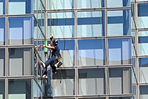 ビルメンテナンス窓拭き